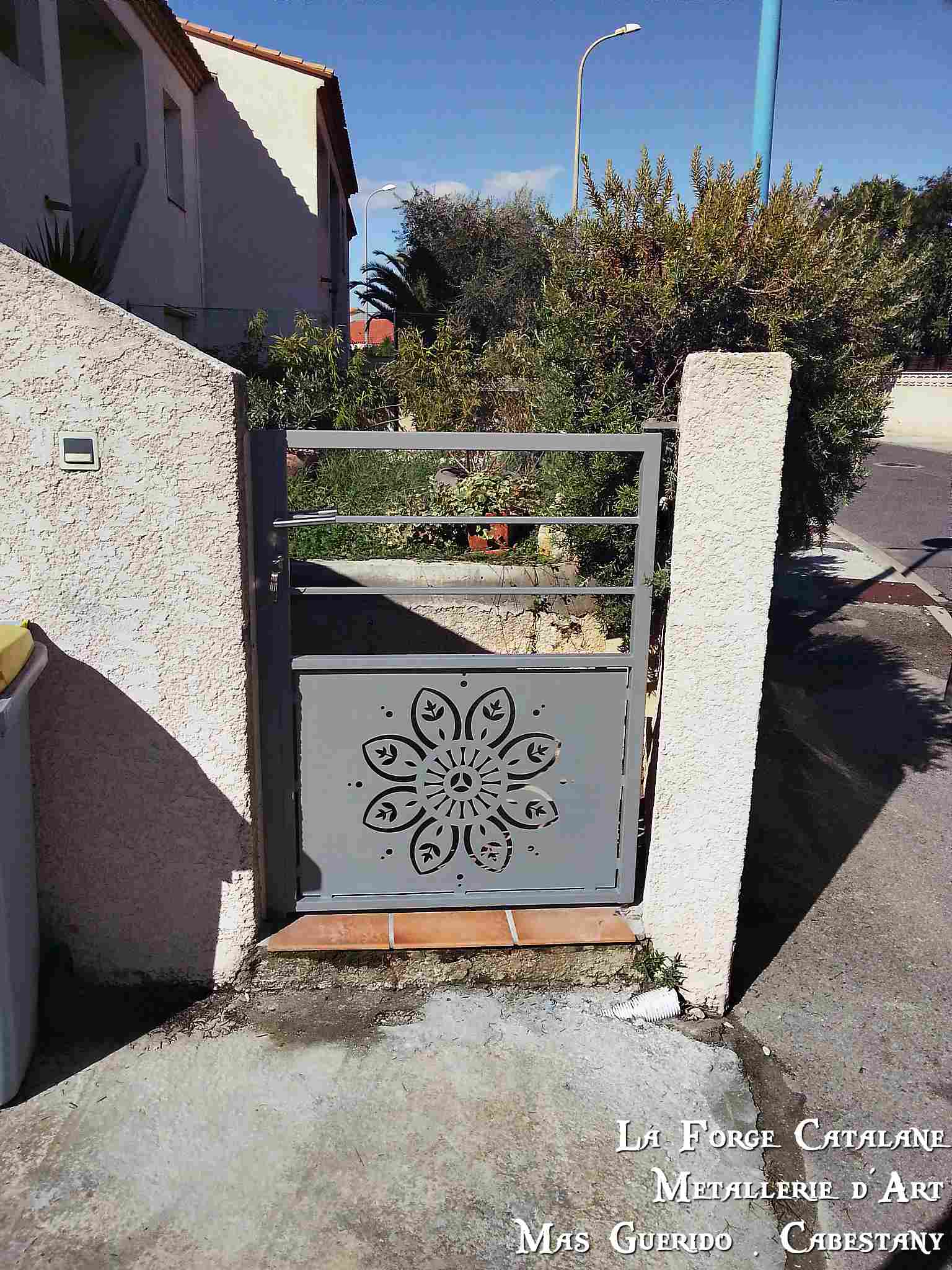 decoupe laser motif baroque inverse forge catalane.jpg